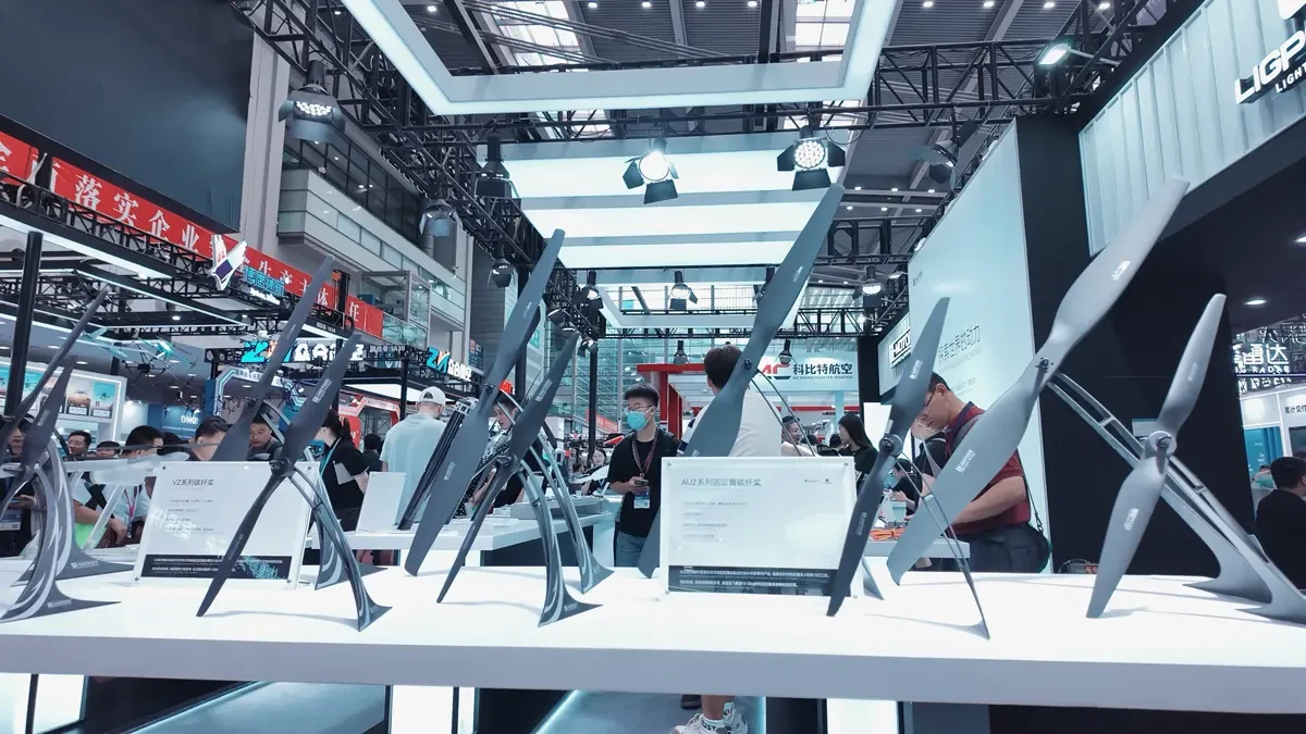 T-MOTOR AUZ Series Fixed-Wing Carbon Fiber Propellers