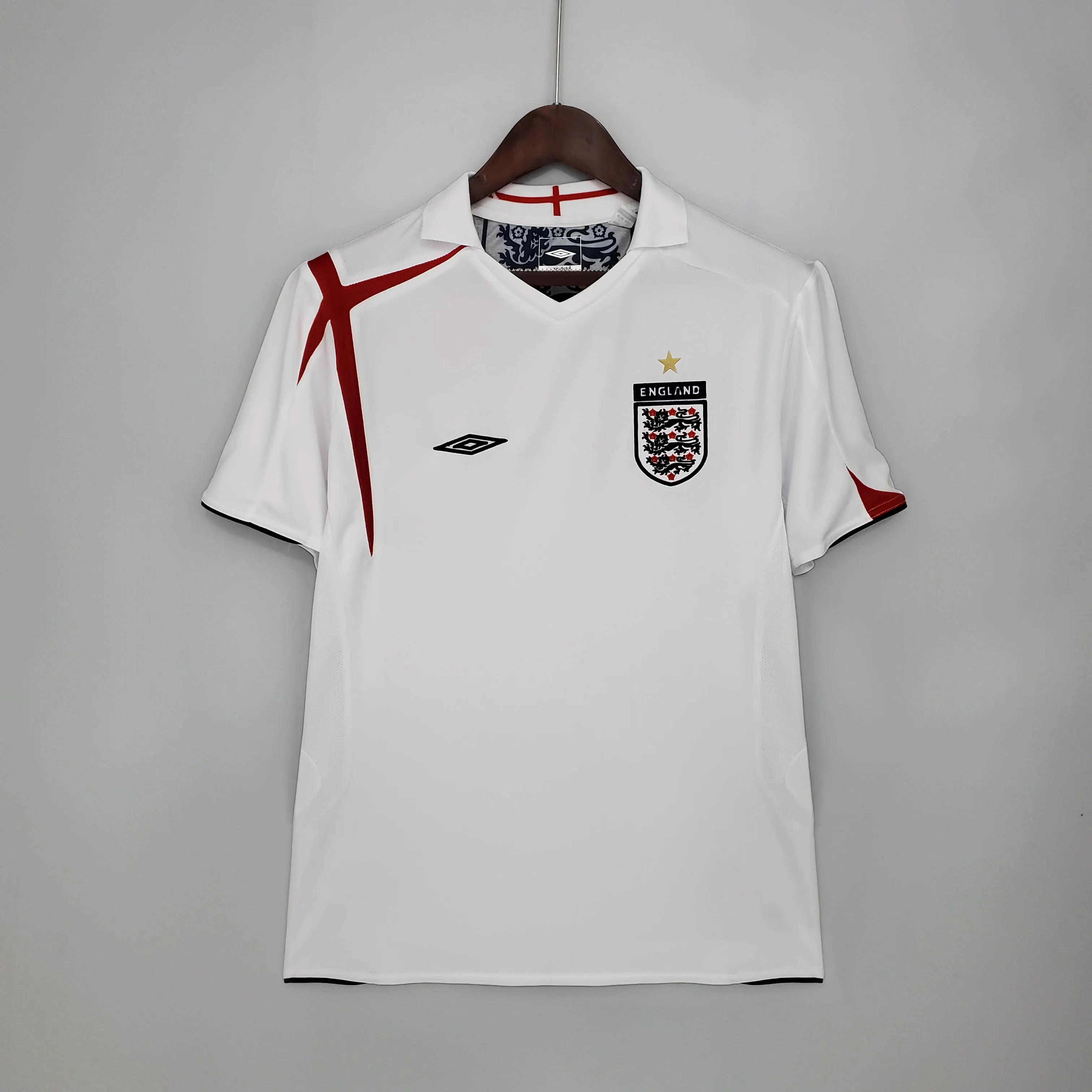 2006 Retro England Home Soccer Jersey 1:1 Thai Quality