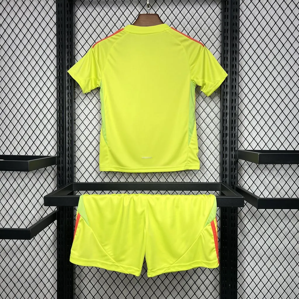 2024/2025 Celtic Goalkeeper Football Shirt 1:1 Thai Quality Kids Size