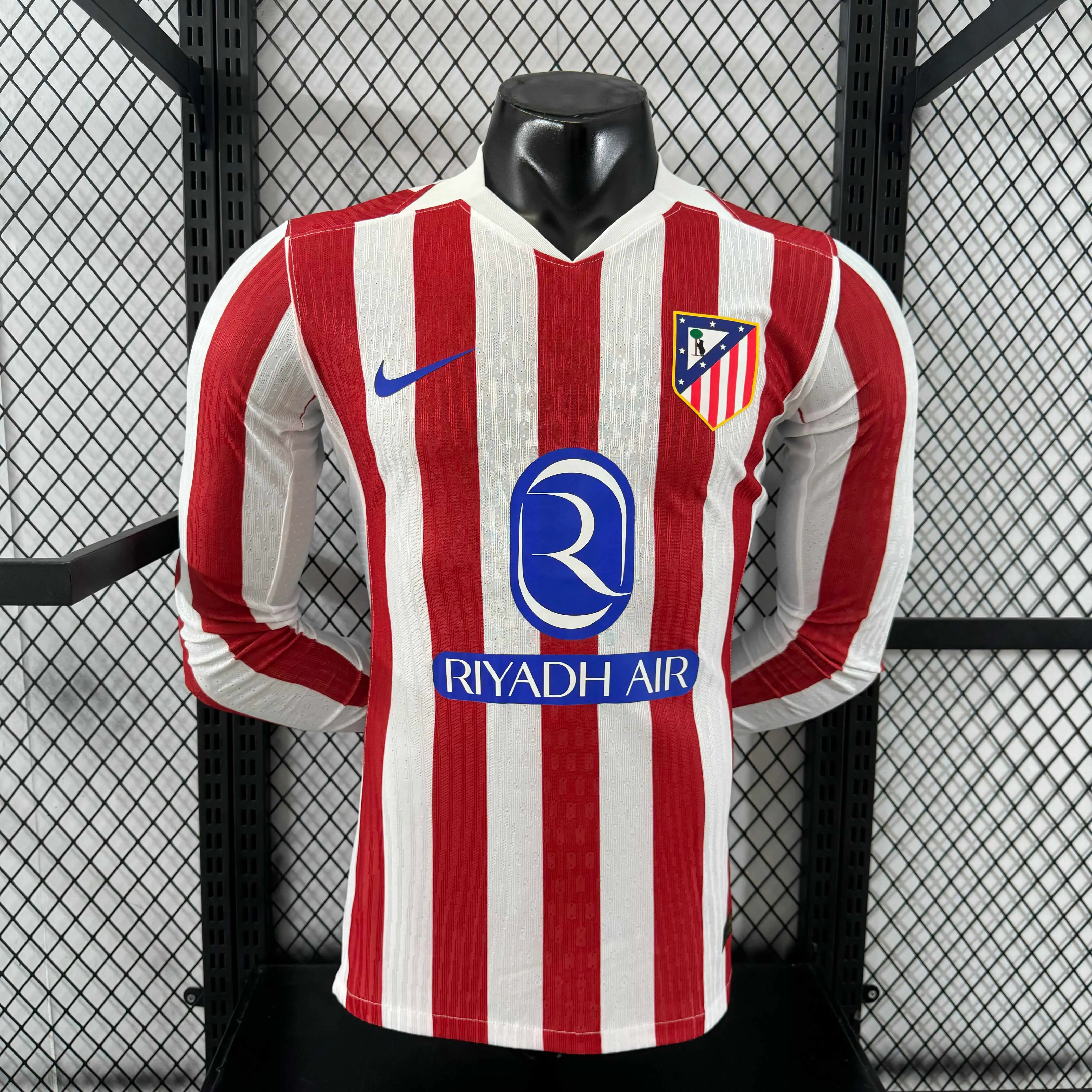 2025/2026 Player Version Atletico Madrid Home Long Sleeve 1:1 Thai Quality