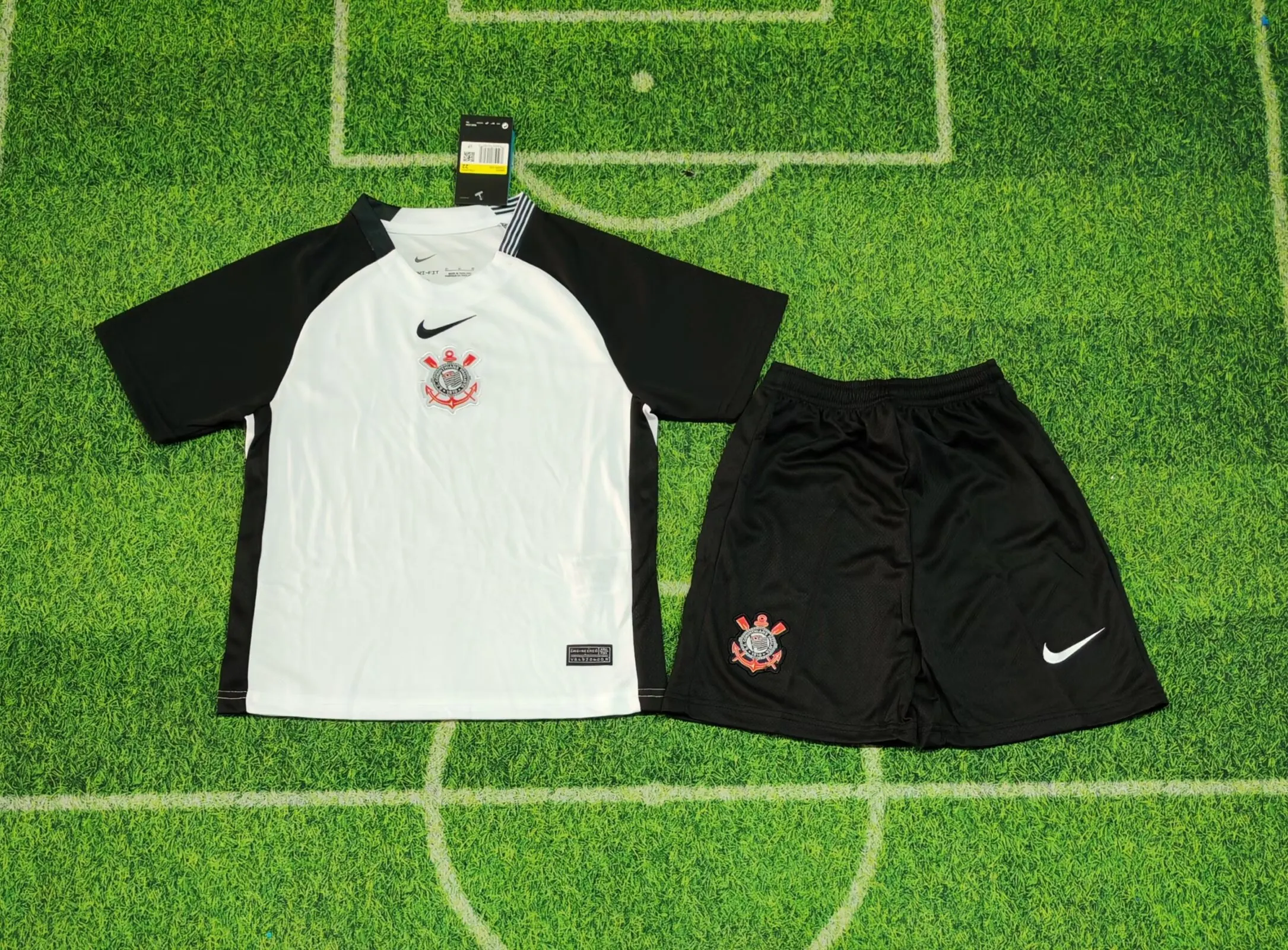 2025/2026 Corinthians Home Football Shirt 1:1 Thai Quality Kids Size