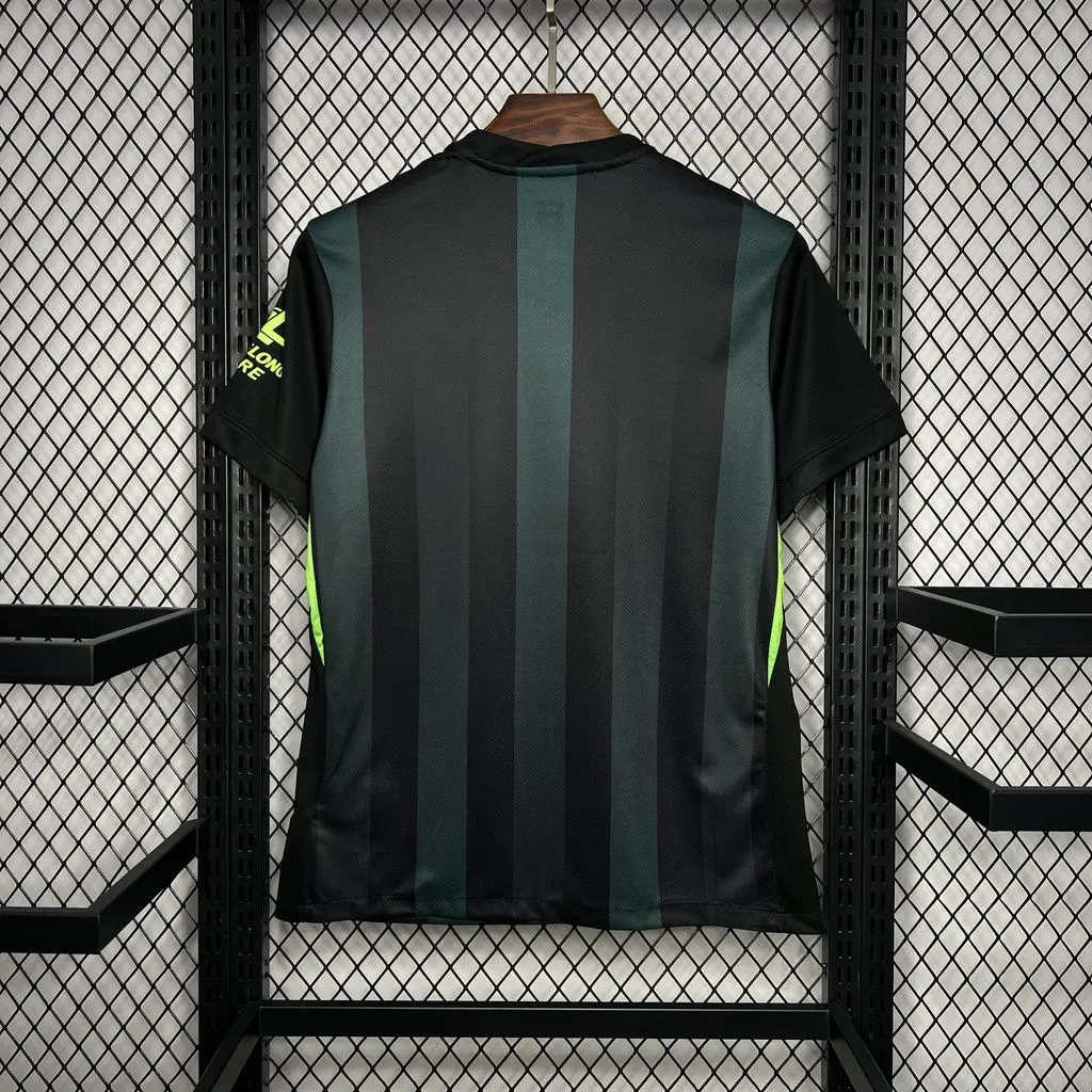 2024/2025 VfL Wolfsburg Away Football Shirt