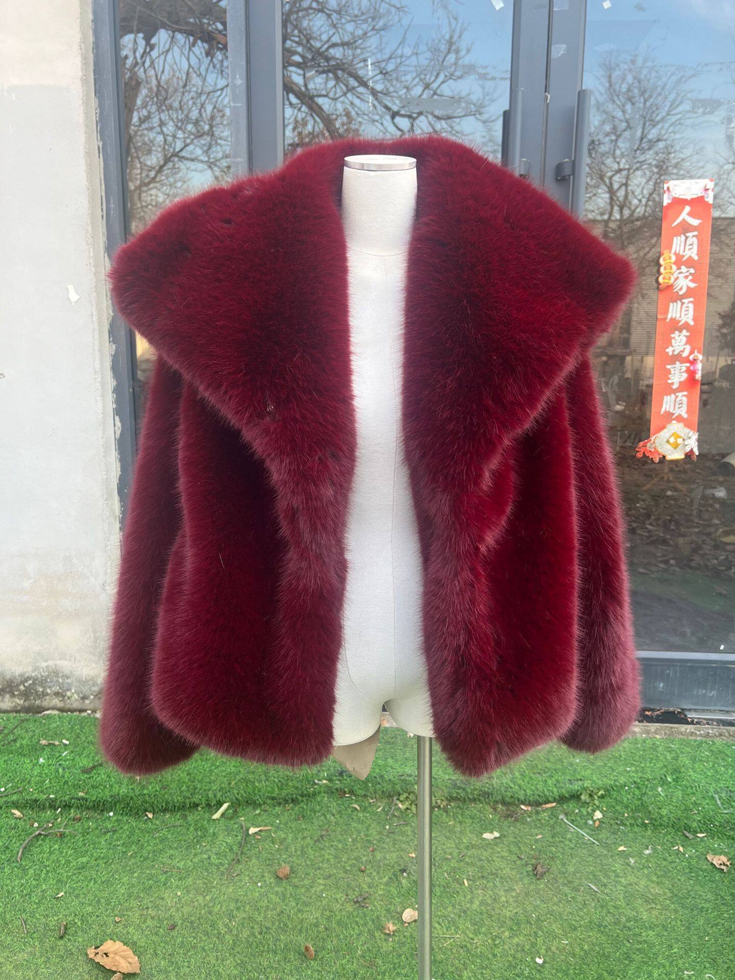 Amazon European and American Cross-Border Wholesale 2025 Autumn and Winter Women's Pure Color Artificial Fur Lapel Outwear Women's Outwear