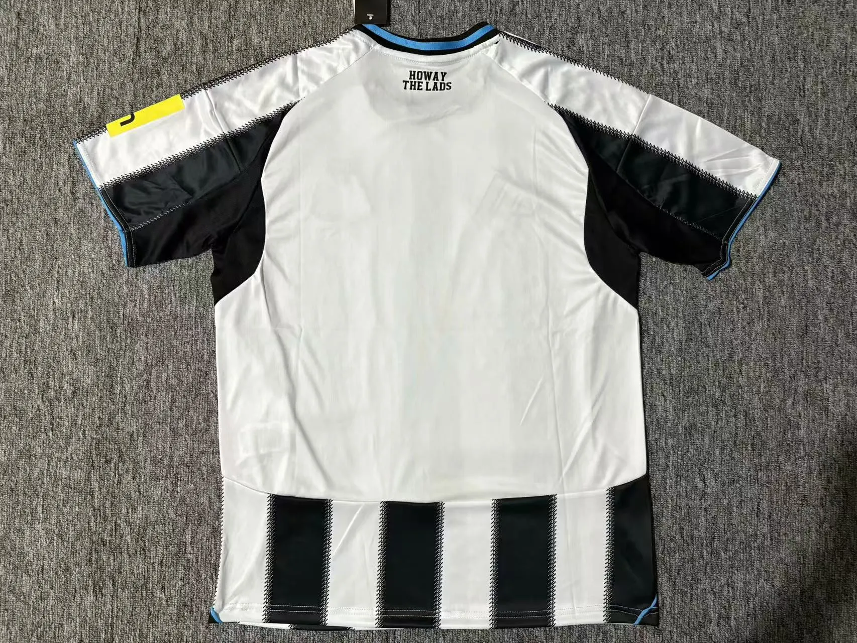 2025/2026 Newcastle United Home Football Jersey 1:1 Thai Quality