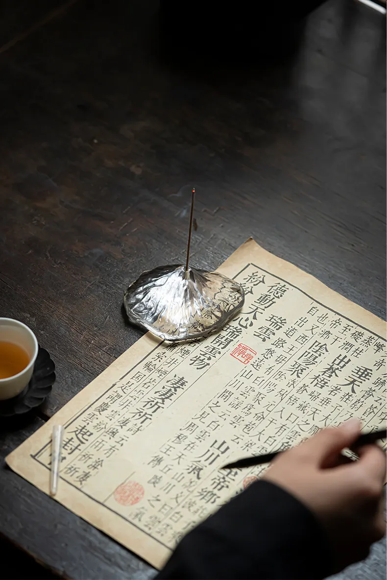 New Crystal Glass Incense Holder with Fuji Mountain Design, Transparent Incense Burner, Home Zen Ornament with Lid 13