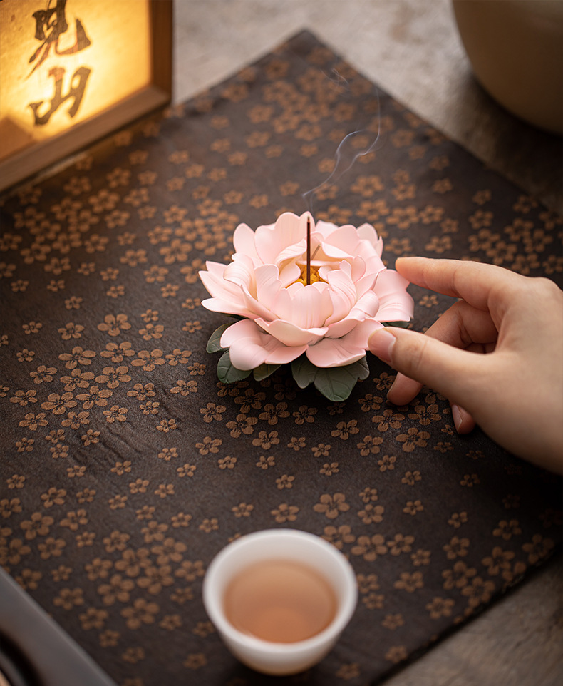 Creative Ceramic Hand Kneading Peony Flower Incense Insert Home Line Incense Base Living Room Tea Room Decoration Crafts Line Incense Insert Incense Burners 12