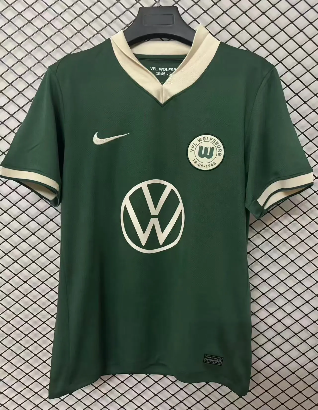 2025-2026 VfL Wolfsburg Commemorative Edition Football Shirt 1:1 Thai Quality