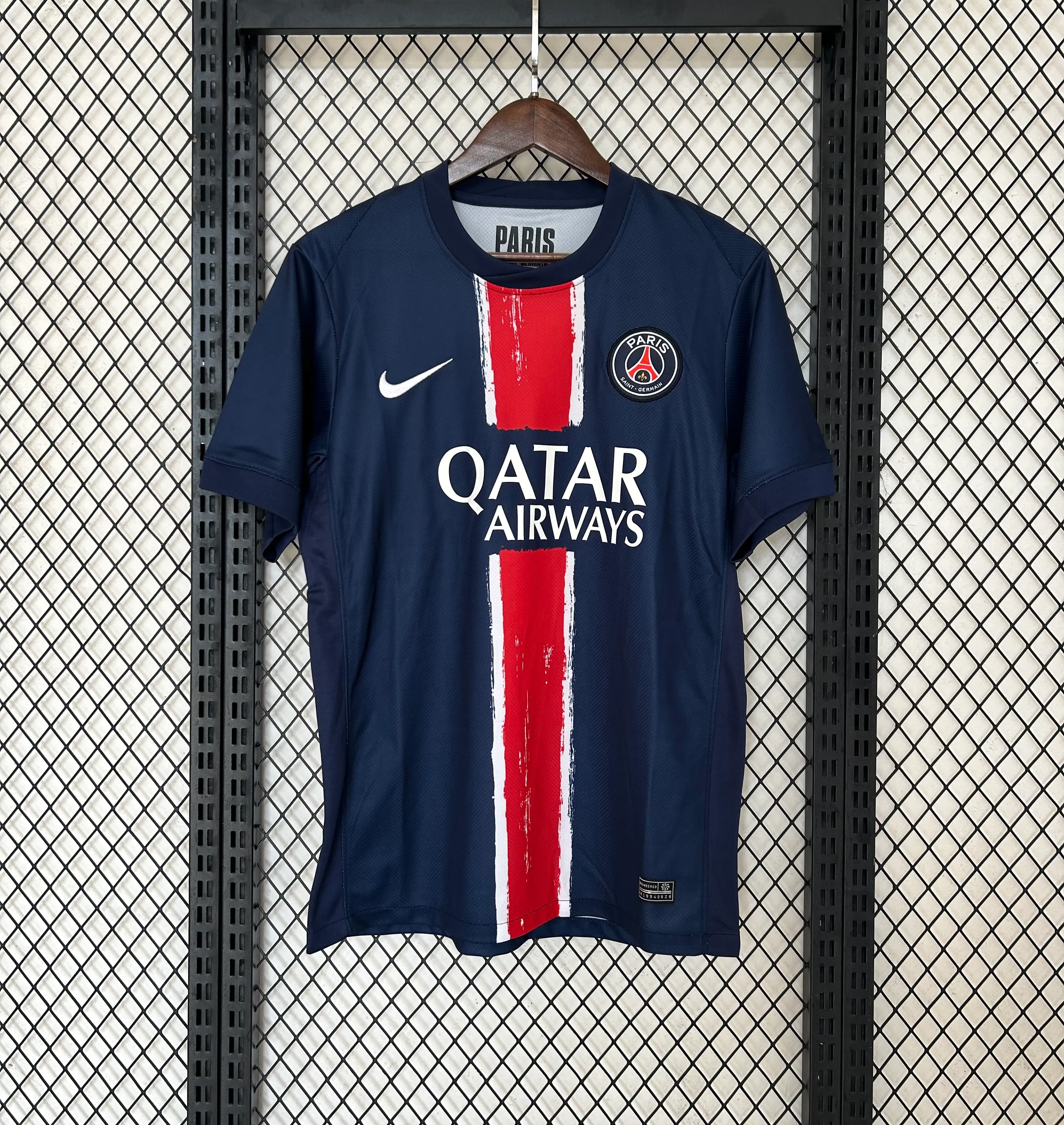 2024/2025 Psg Paris Saint-Germain Home Football Shirt 1:1 Thai Quality