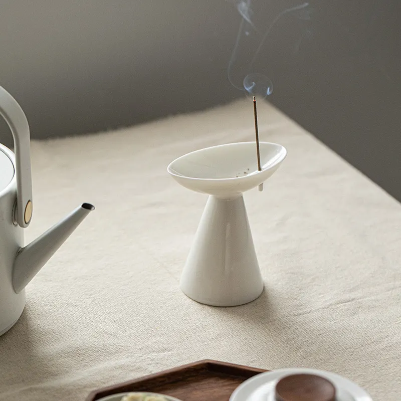 In the words of suet jade ceramic Japanese-style household incense incense burner incense holder line incense lice wind desktop ornaments incense accessories 6