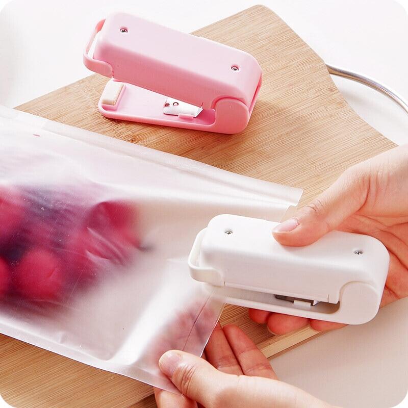 Portable Heat Sealer Plastic Package Storage Bag Mini Sealing Machine Handy Sticker and Seals for Food Snack Kitchen Accessories Portable Heat Sealer Plastic Package Storage Bag Mini Sealing Machine Handy Sticker and Seals for Food Snack Kitchen Accessories